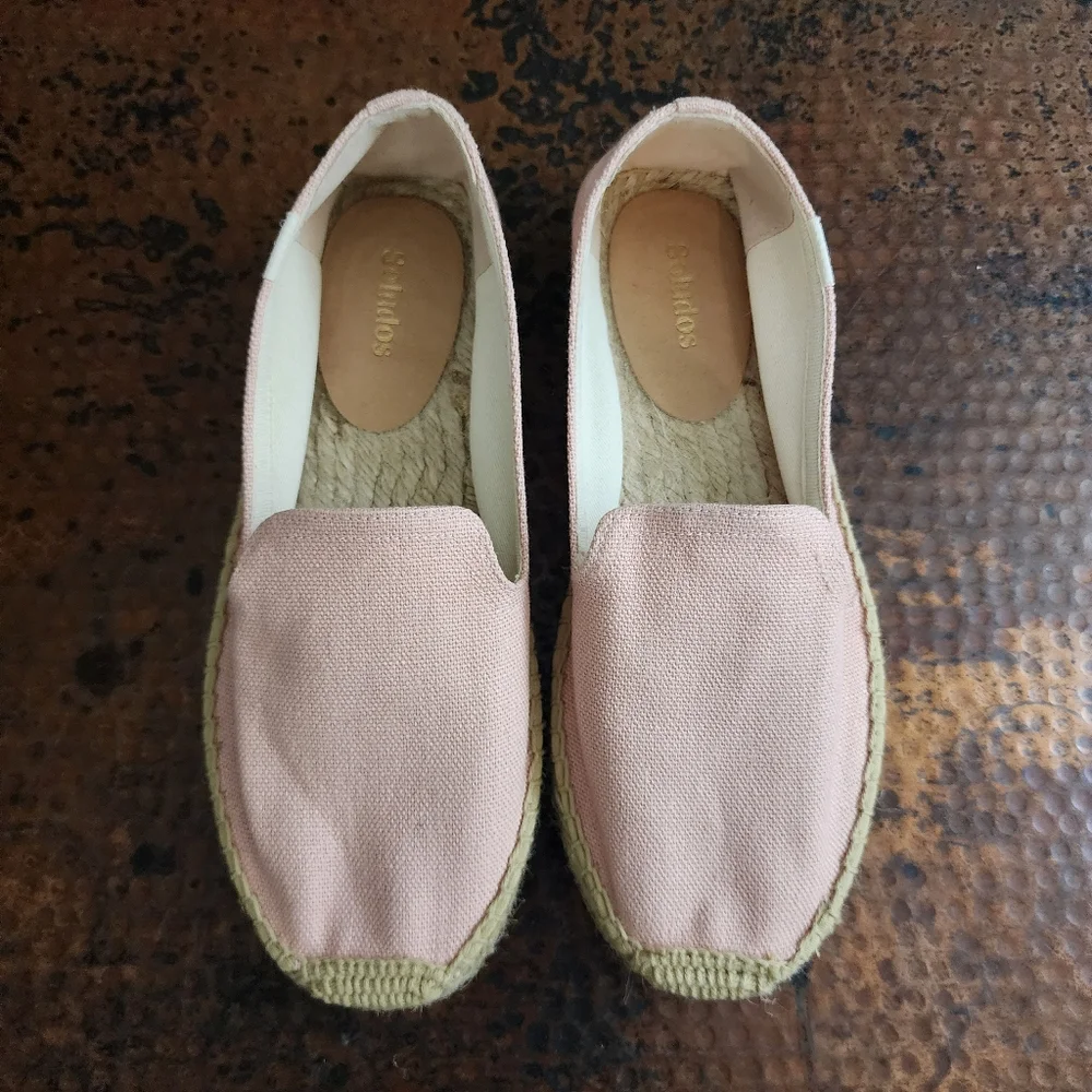 Soludos Embroidered Smoking Slipper in Dusty Pink